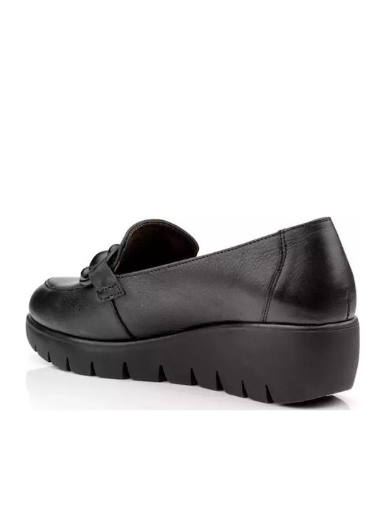 Leather Women's Moccasins in Black Color