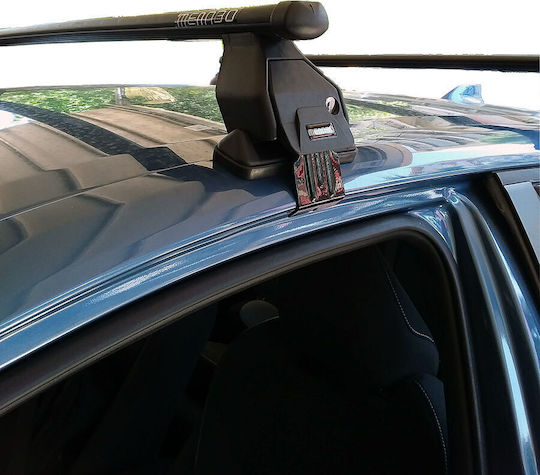 Menabo Metallische Autodachträger für Toyota Corolla 5D 2018+ mit Dachträgerfüßen Silber