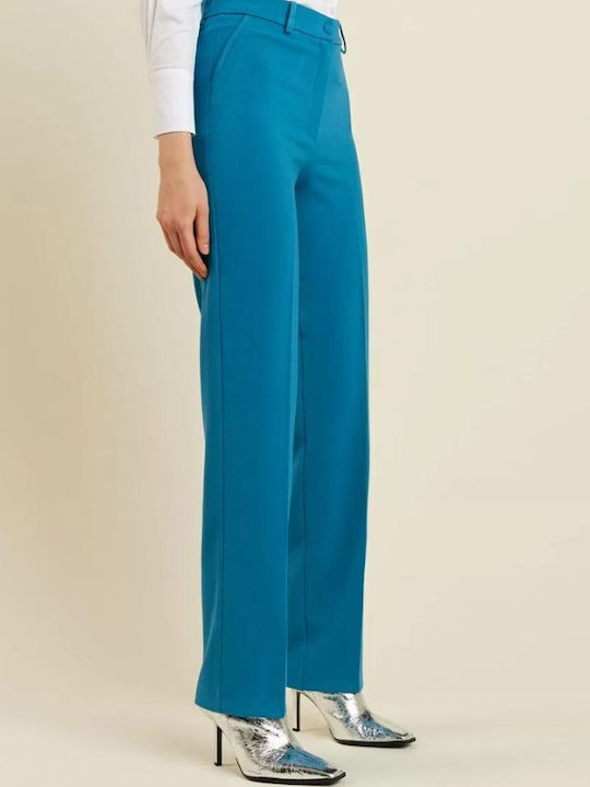 Women's Sky Blue (Sky Blue) Suit in Straight Line