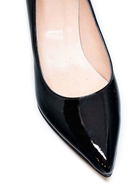 Leather Pointed Toe Black Medium Heels