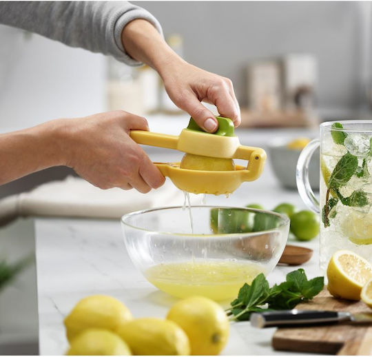 Joseph Joseph Hand Press Lime made of Plastic in Yellow Color
