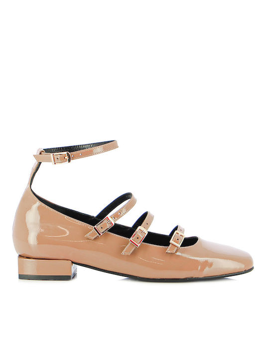 Fratelli Petridi Leather Ballerinas Beige