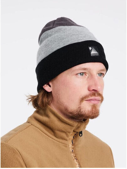 Beanie Unisex Beanie Knitted in Black color