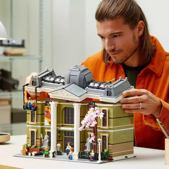 LEGO Icons Natural History Museum For Age 18+
