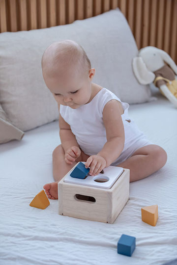 Plan Toys Играчка за сортиране на форми Кутия с геометрични форми от дърво