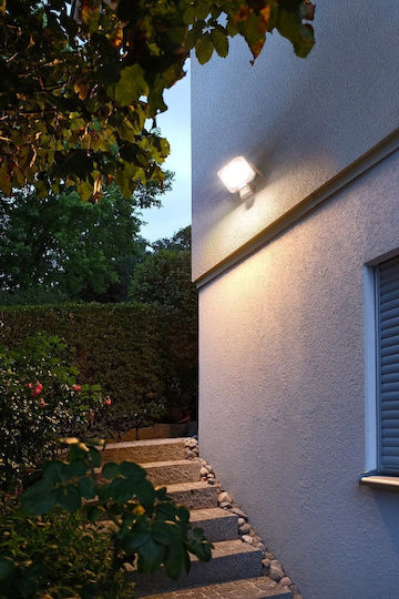 Brennenstuhl Στεγανός Προβολέας LED 20W Θερμό Λευκό 3000K με Αισθητήρα Κίνησης IP44