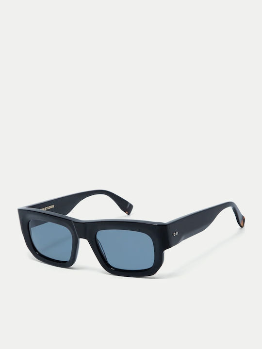 Gigi Barcelona Unisex Sunglasses with Black Plastic Frame and Gray Polarized Lens 6851/1