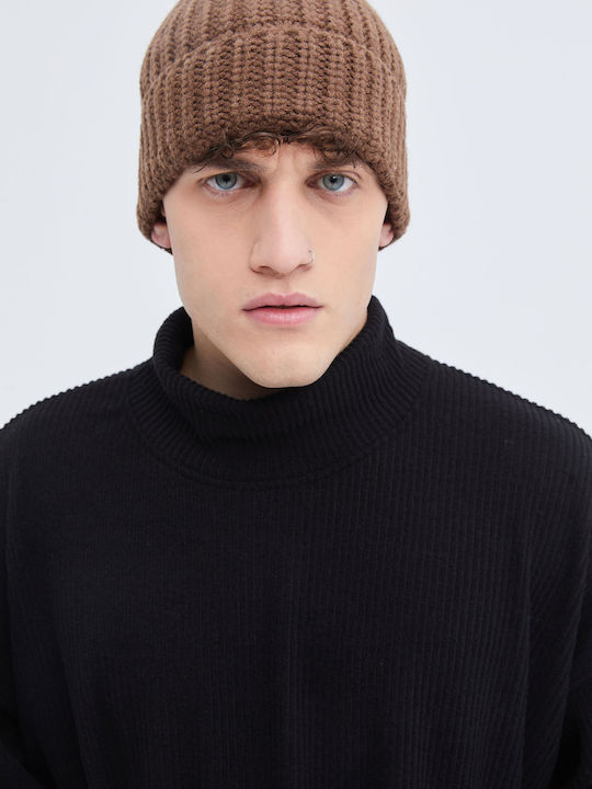 Aristoteli Bitsiani Beanie Unisex Beanie Knitted in Brown color