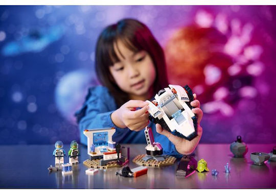 LEGO City Spaceship and Asteroid Discovery for Ages 4+ 126 Pieces