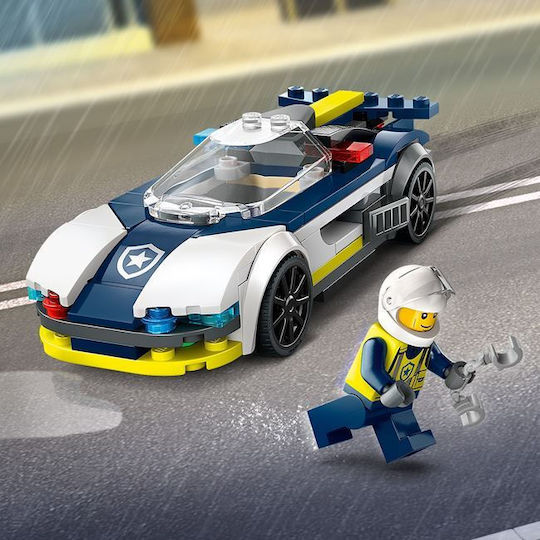 LEGO City Police Car and Muscle Car Chase for Ages 6+ 213 Pieces