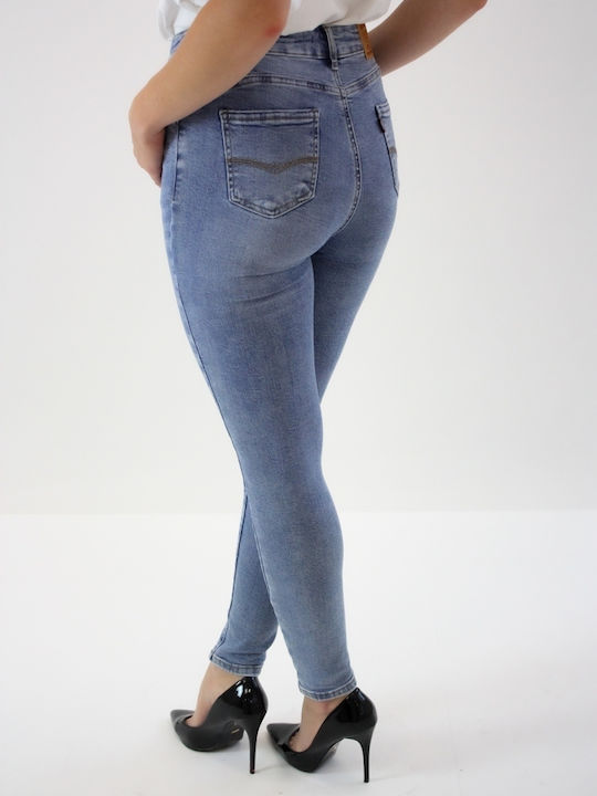 Brak Women's Jean Trousers in Loose Fit Blue.