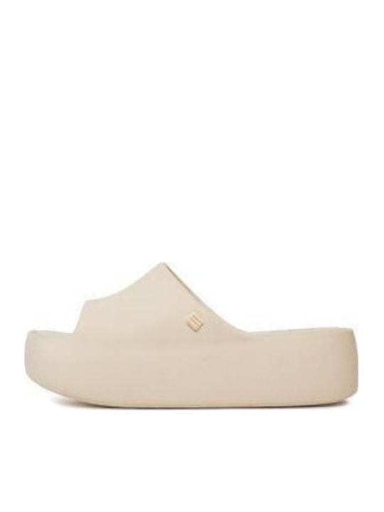 Free Slides mit Plattformen in Beige Farbe