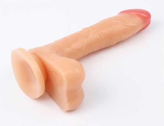 Chisa Novelties Keep Love Poem Dildo Реалистично дилдо с Топки и Вендуза Телесен 20см