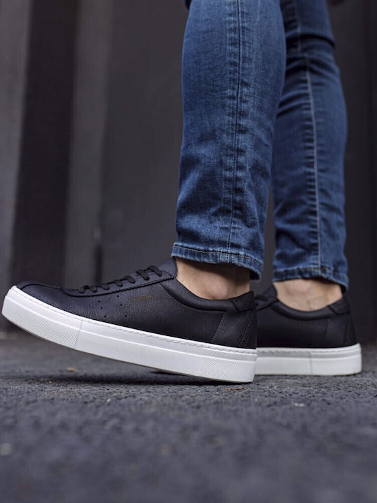 Sneakers Black and white