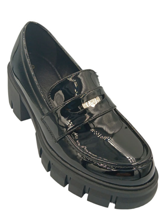 Alta Moda Patent Leather Women's Moccasins in Black Color