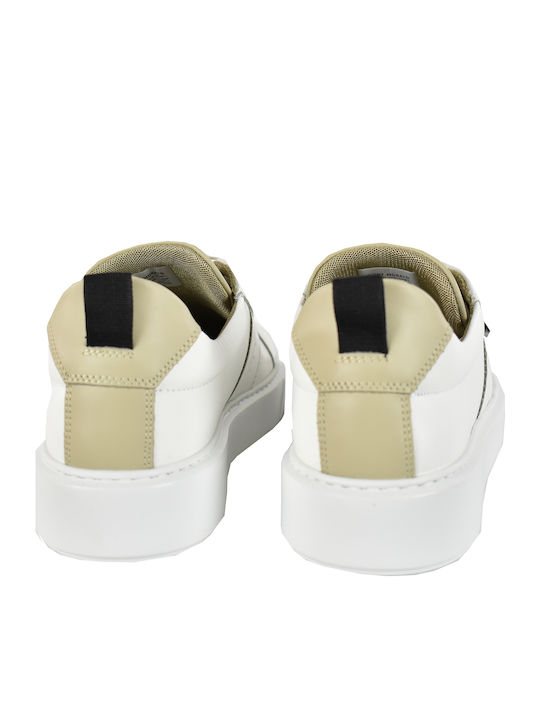 Sneakers White