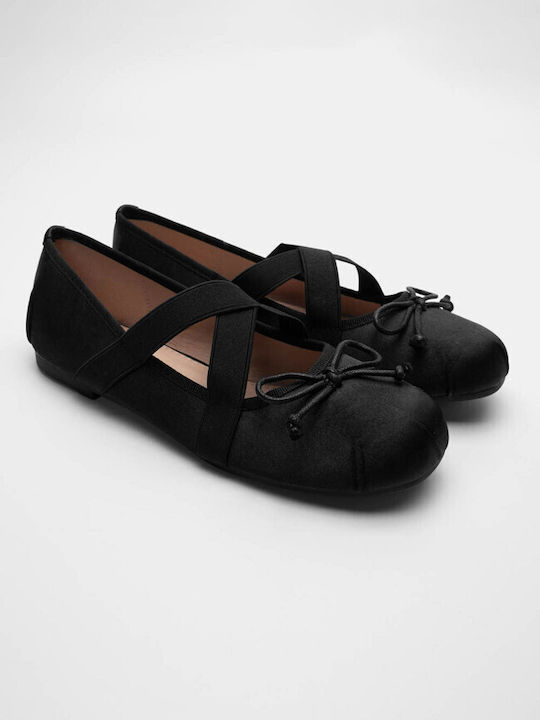 Luigi Satin Pointy Ballerinas With strap Black