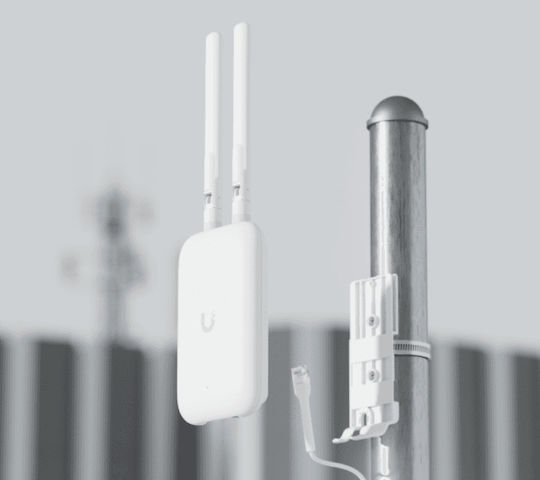 Ubiquiti Swiss Army Knife Ultra Access Point Wi‑Fi 5 Dual Band (2.4 & 5GHz)