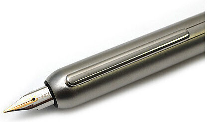 Lamy Stilou Medium Negru Cu Cerneală Neagră
