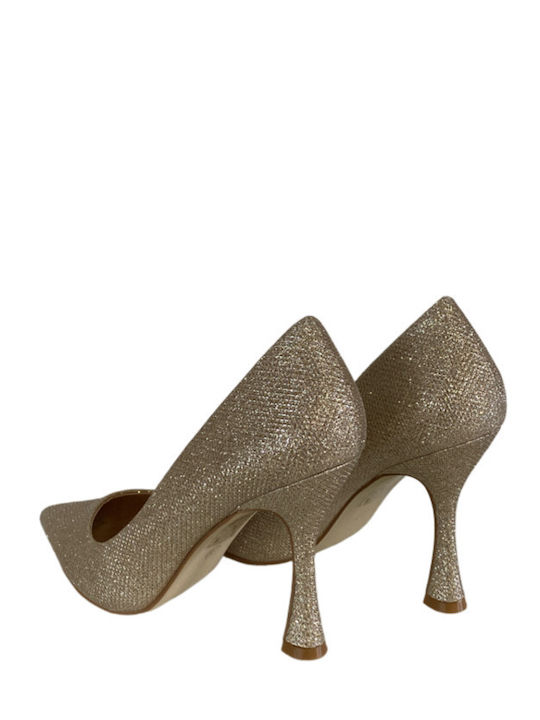 Famous Shoes Pumps Goldene