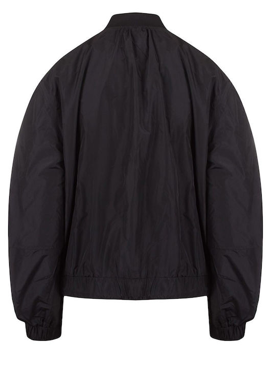 DKNY
