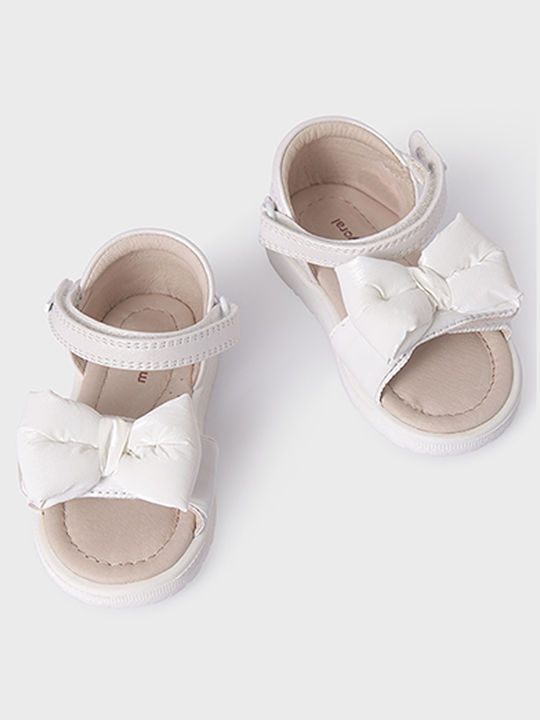 Mayoral Kinder Sandalen Blanco Metal