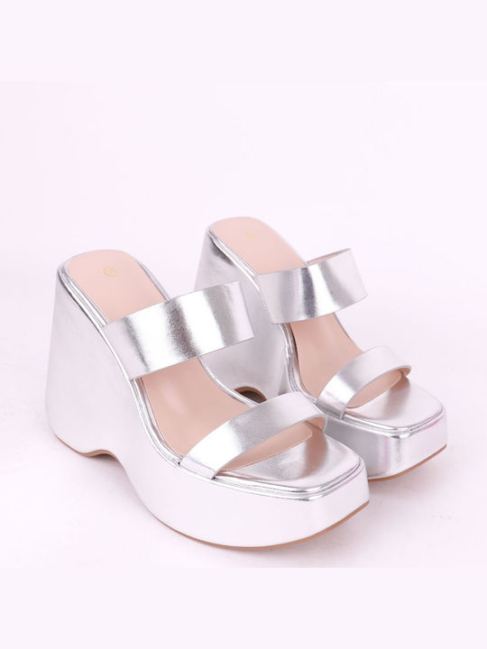 Alta Moda Women's Ankle Strap Platforms Silver