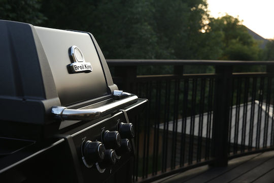 Broil King Royal 390 Gas Grill with 2 pcs 8.8kW and Side Burner