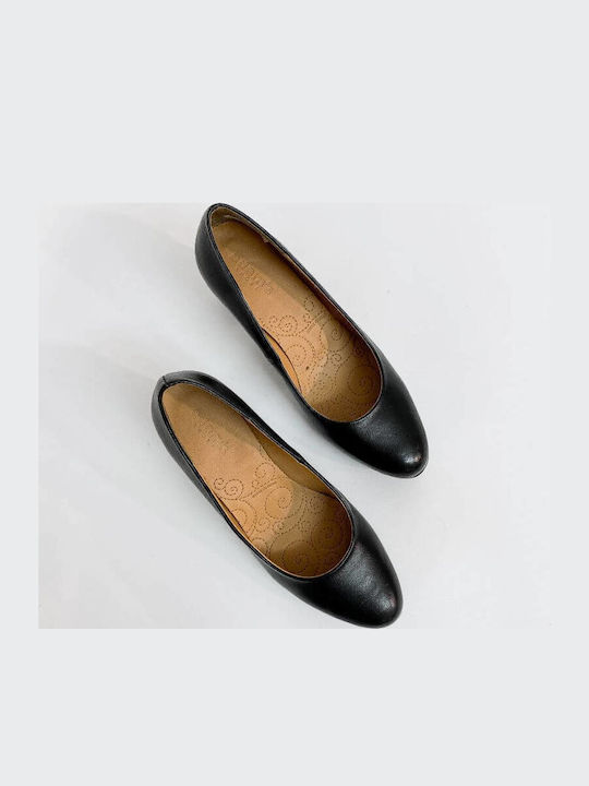 Leder Pumps mit mittelhohem Absatz Schwarz