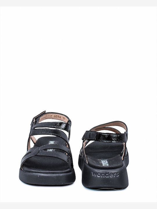 Wonders Lack V Leather Women's Flat Sandals in Black Color