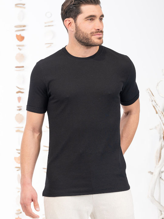 Тениска Black