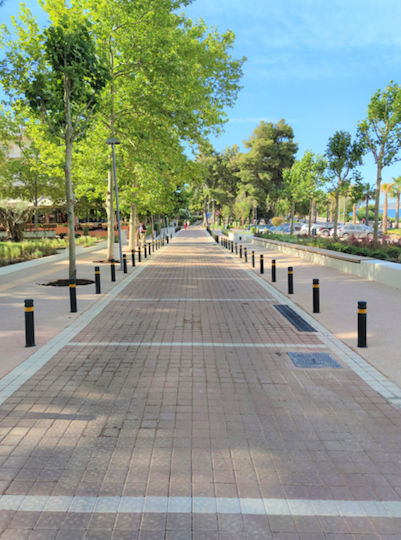 Traffic Columns Green W80xH80cm