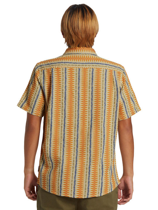 Vibrations Classic Short-sleeved Shirt White