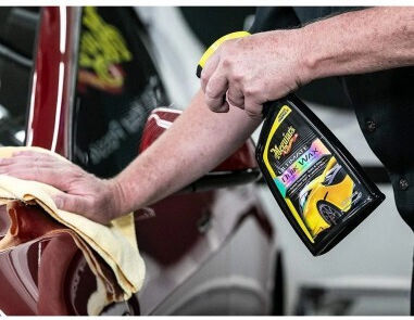 Meguiar's Ultimate Quik Спрей Вакса За Защита На Автомобилната Каросерия 473ml
