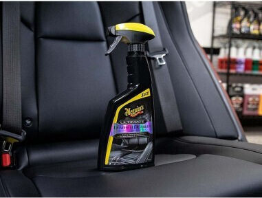 Meguiar's Ultimate Spray Reinigung Glänzen und Schutz für Lederteile Auto 473ml