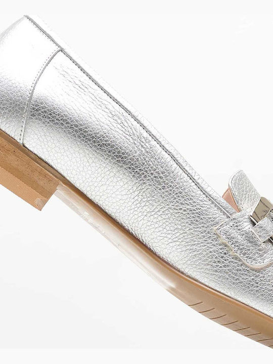 Δερμάτινα Γυναικεία Loafers σε Ασημί Χρώμα