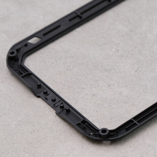 Love Mei Umschlag Rückseite Metallisch Schwarz (iPhone 12 / 12 Pro)