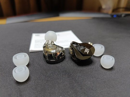 KZ In-ear headphones In Ear Black