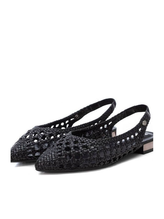 Synthetic Leather Pointy Ballerinas With strap Black