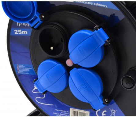 Geko Waterproof Extension Reel Cord 3 x 1.5mm²/25m Black