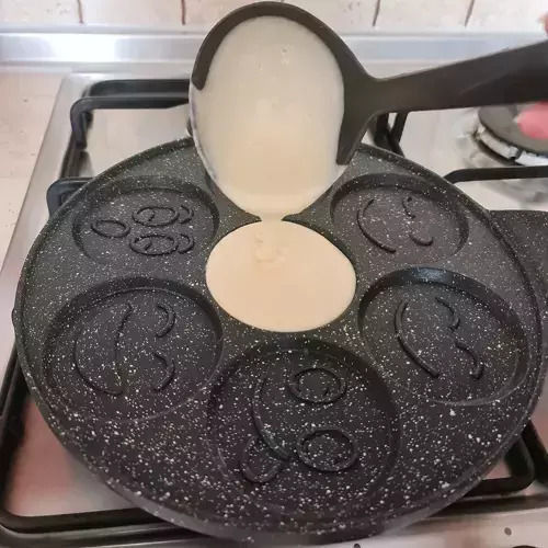 Ruhhy Pan for Pancakes made of Aluminum with Non-Stick Coating 26cm