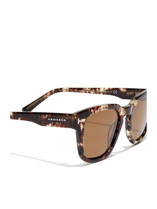 Hawkers Stack Unisex Γυαλιά Ηλίου με Καφέ Ταρταρούγα Κοκκάλινο Σκελετό και Καφέ Polarized Φακό HKRS4043