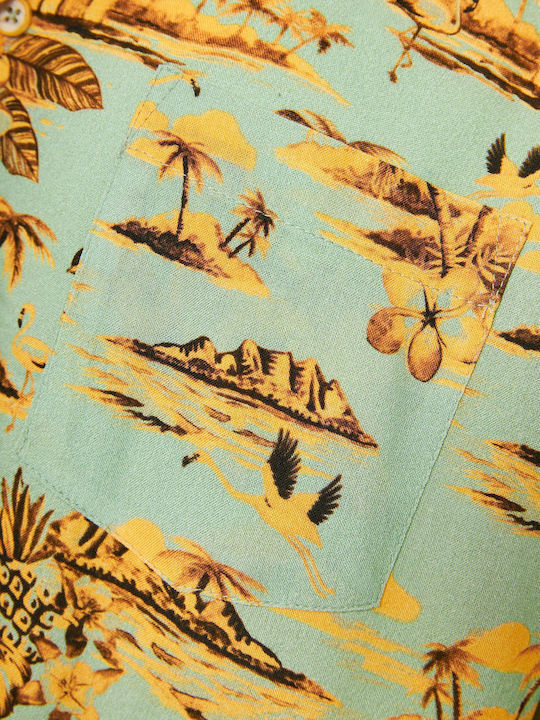 Къс Ръкав Риза с Широка Кройка Светлозелен