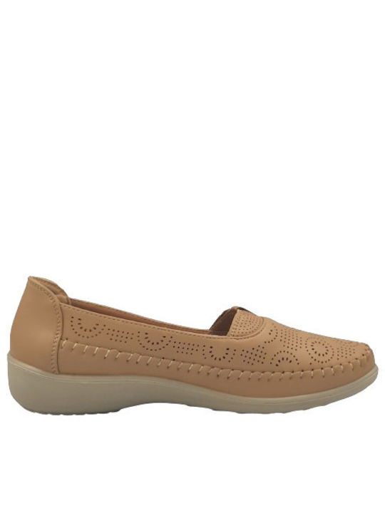 B-Soft Women's Moccasins in Beige Color