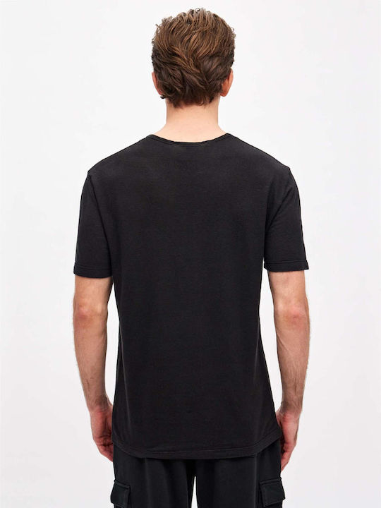 T-shirt Μαύρο