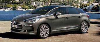 Комплект Предни и Задни Постелки 4бр от Килим за Citroen DS5 Черни