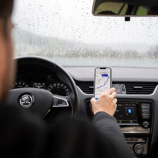 Spacecase Auto Handyhalterung mit Magnet MagSafe Schwarz