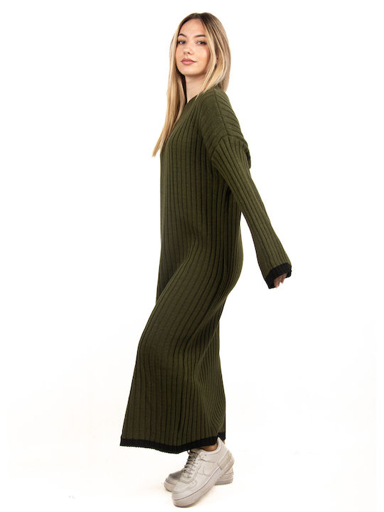 Oversized Ribbed Knit Dress in Olive