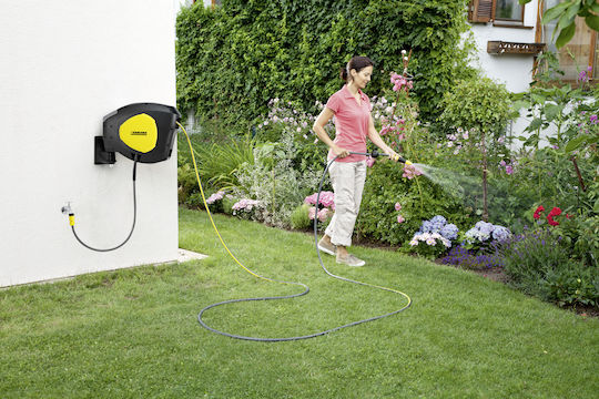 Karcher CR 5.330 Компактна Automatic Стенна Напояваща Макарица с Маркуч 30м