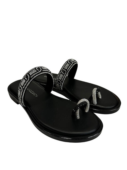 Women's Flat Sandals in Black Color